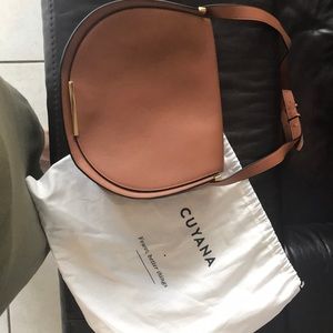 Cuyana saddle bag